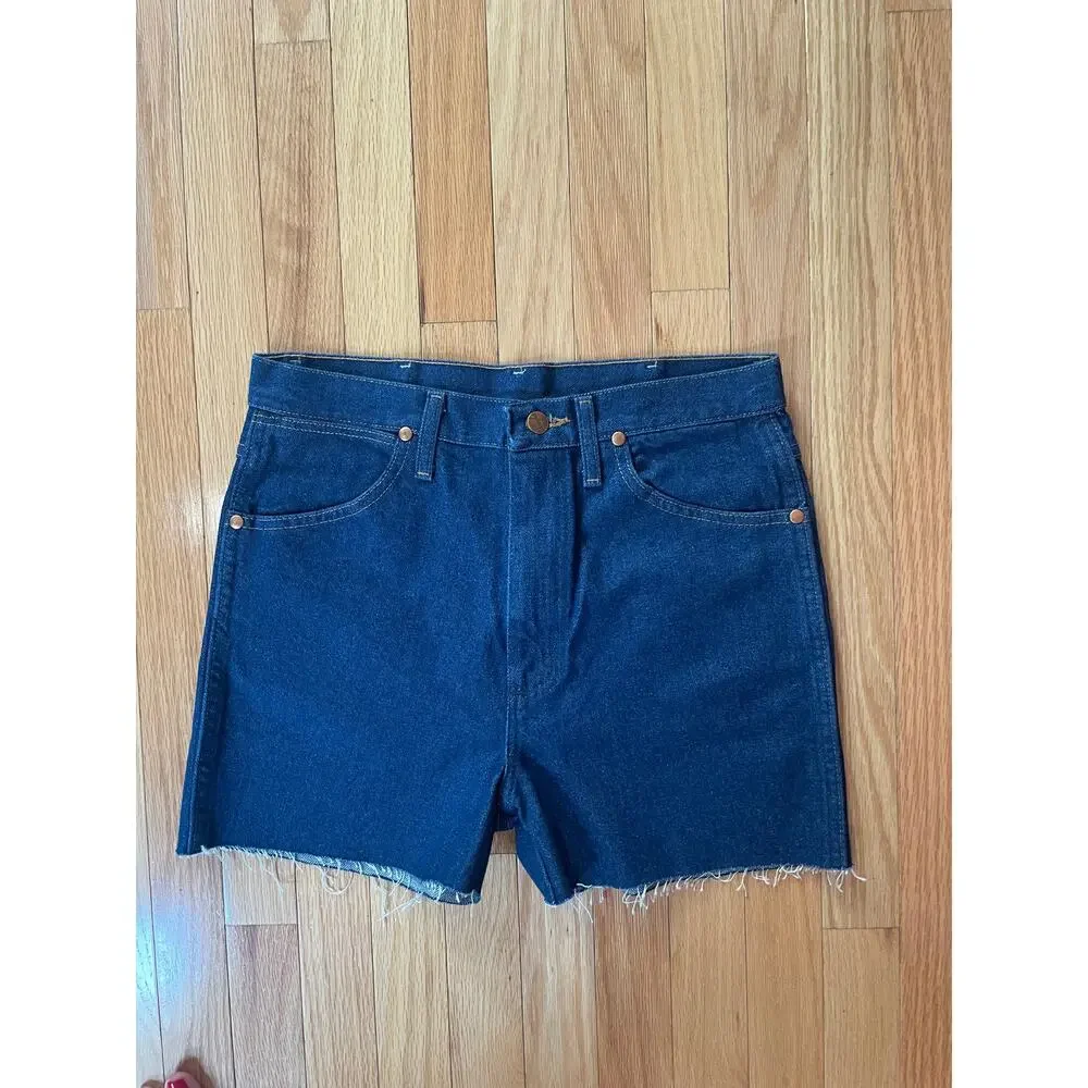 Vintage Women's Wrangler Denim Shorts 30
